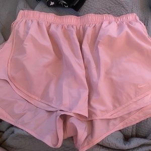 Nike Tempo Women's Running Shorts (Plus Size)